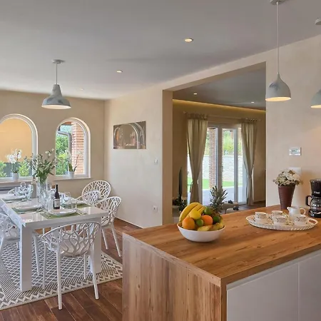 Holiday home Ivancic